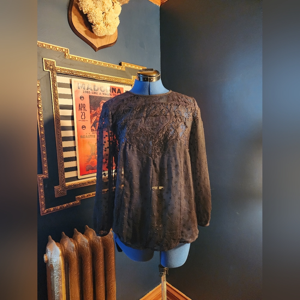 Elegant Black Lace Blouse